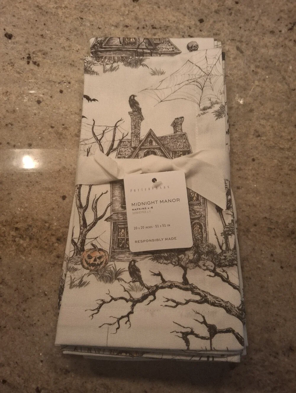 Pottery Barn Midnight Manor Set Of 4 Kitchen Napkins